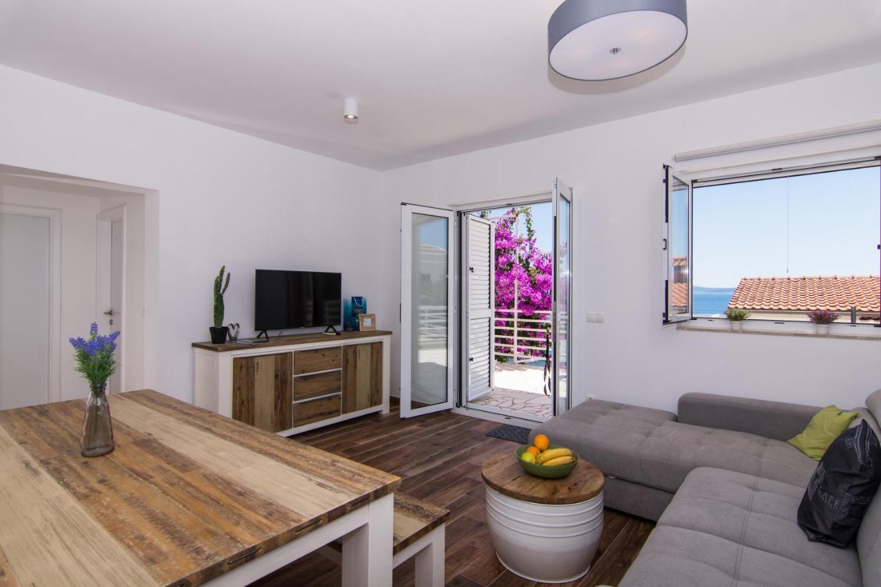 Apartments Lumini Трогір Екстер'єр фото