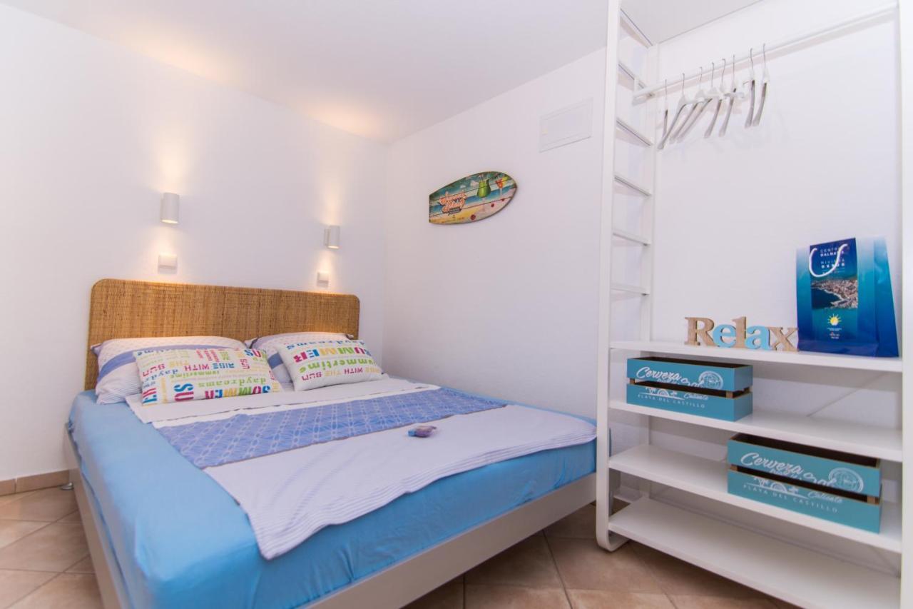 Apartments Lumini Трогір Екстер'єр фото
